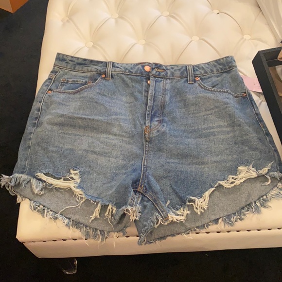 Wild Fable Hi-Rise Shorts